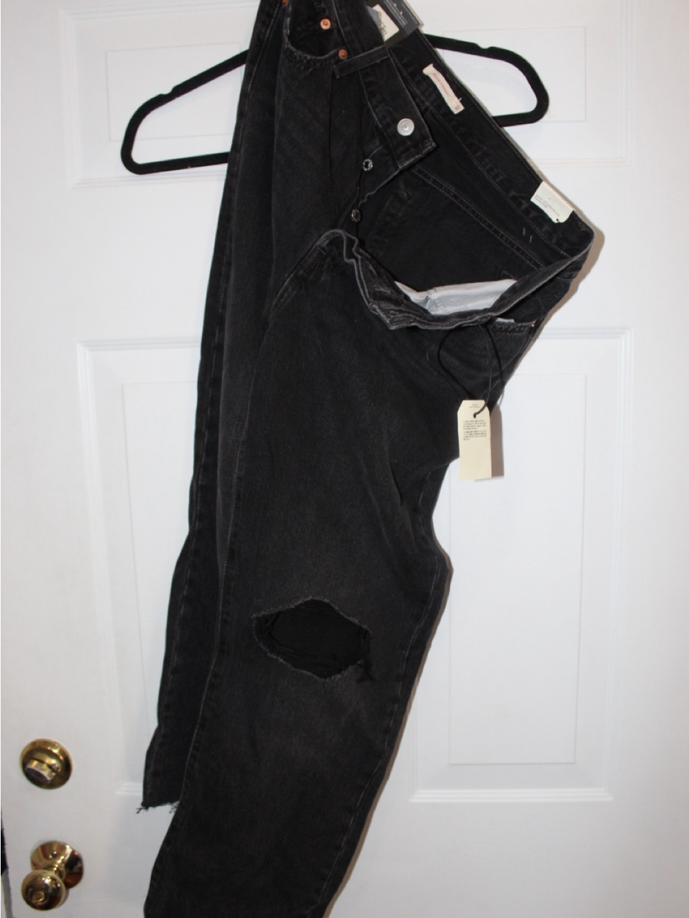 Levi's Women's Wedgie Straight Black Distressed Jeans